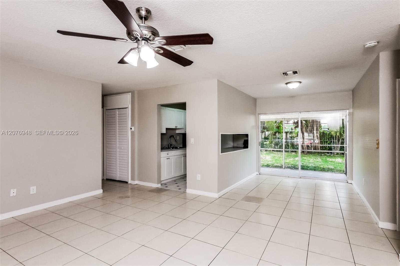 3430 N 72nd Ter, Hollywood FL 33024 photo 4