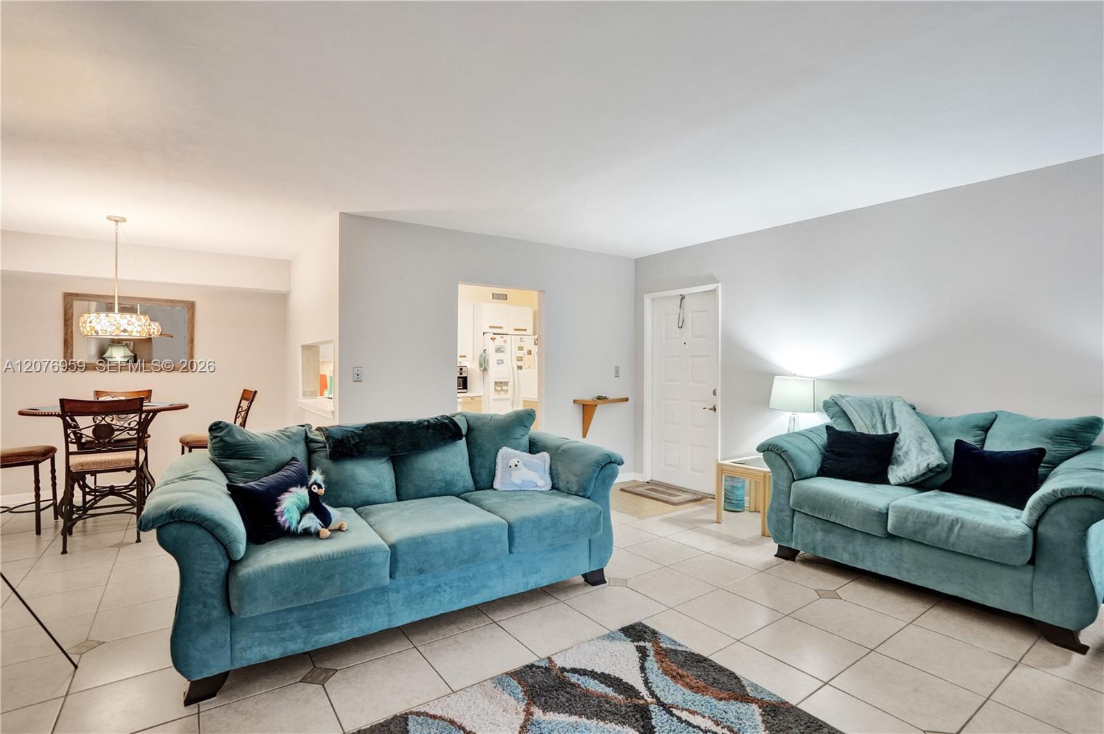 3017 N Oakland Forest Dr # 208, Oakland Park FL 33309 photo 5