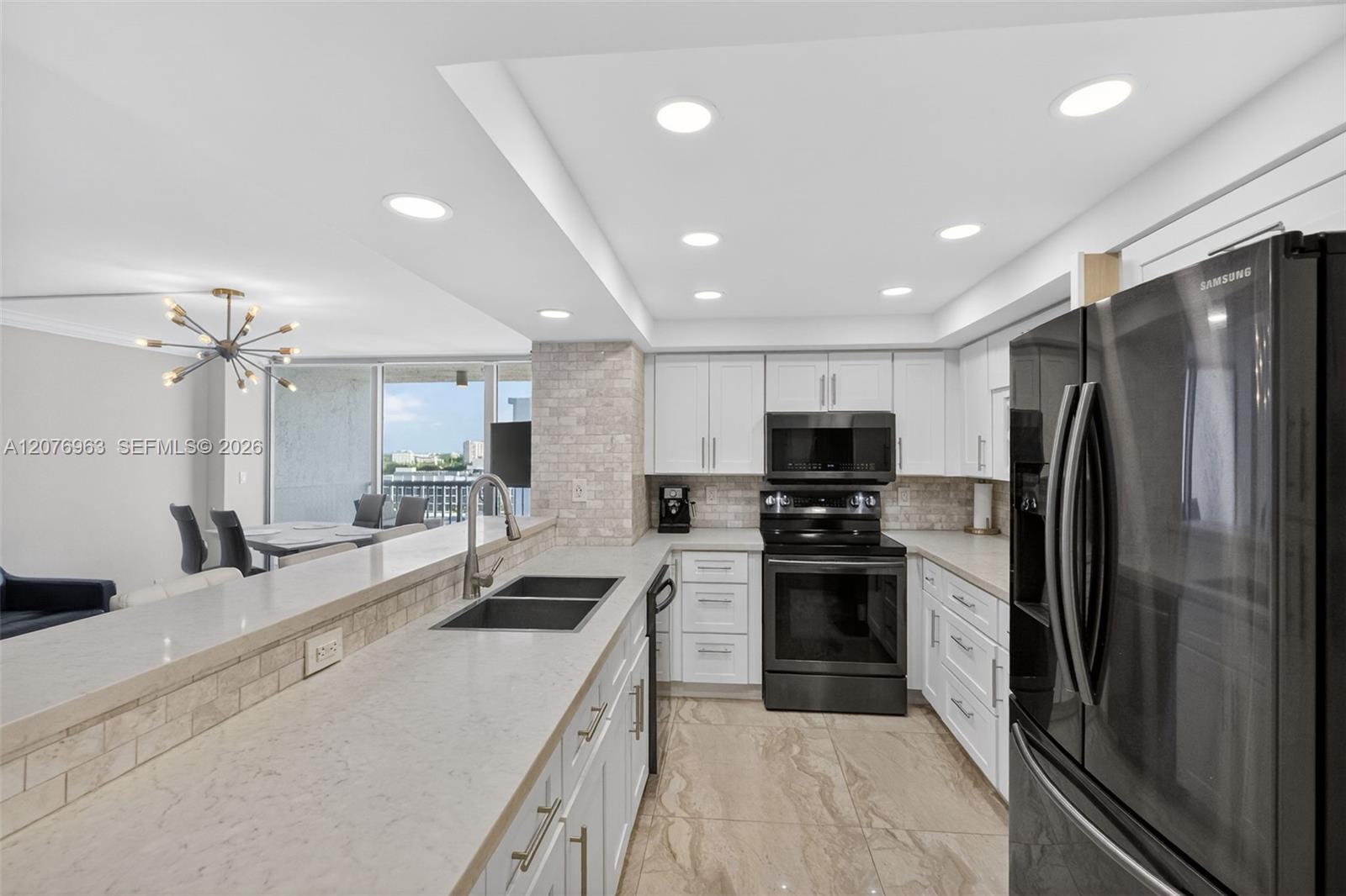 2655 Collins Ave # 00, Miami Beach FL 33140 photo 5