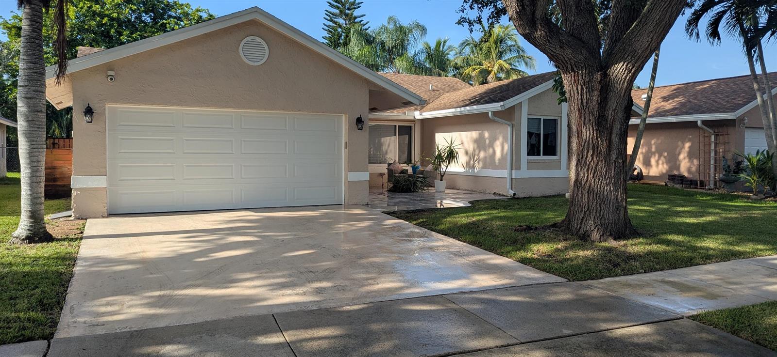 3820 NW 58th Street, Coconut Creek FL 33073