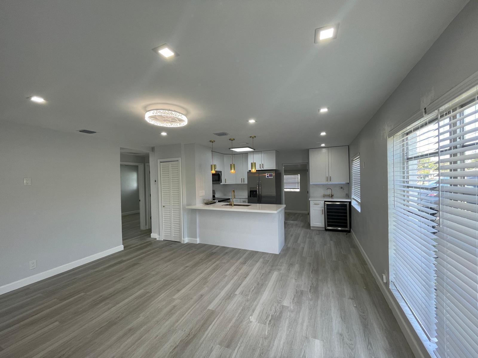 431 NW 33RD Terrace, Lauderhill FL 33311 photo 3