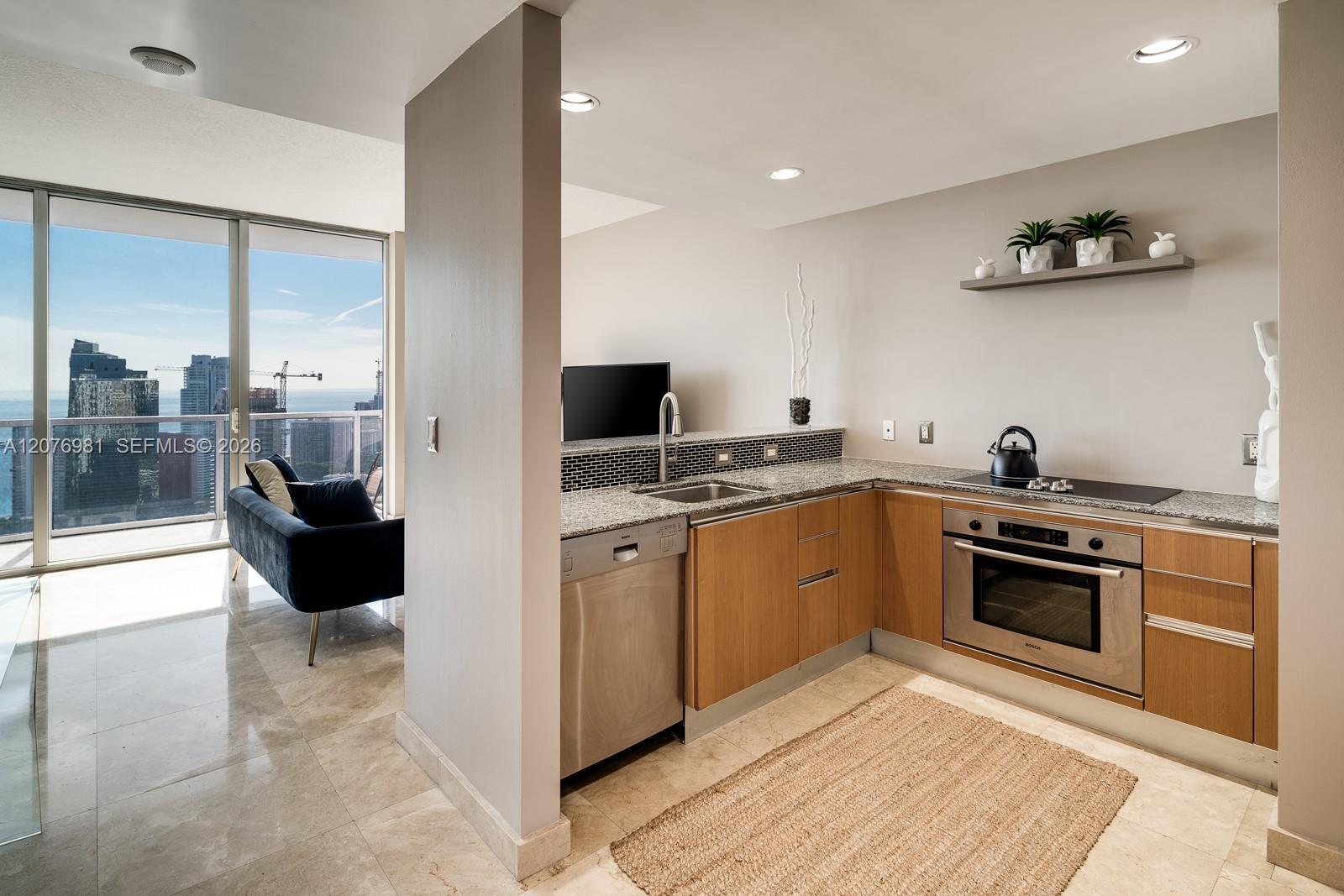 1060 Brickell Ave # 4009, Miami FL 33131 photo 4