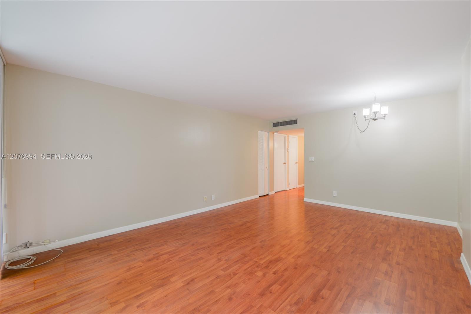 20500 W Country Club Dr # 406, Aventura FL 33180 photo 3