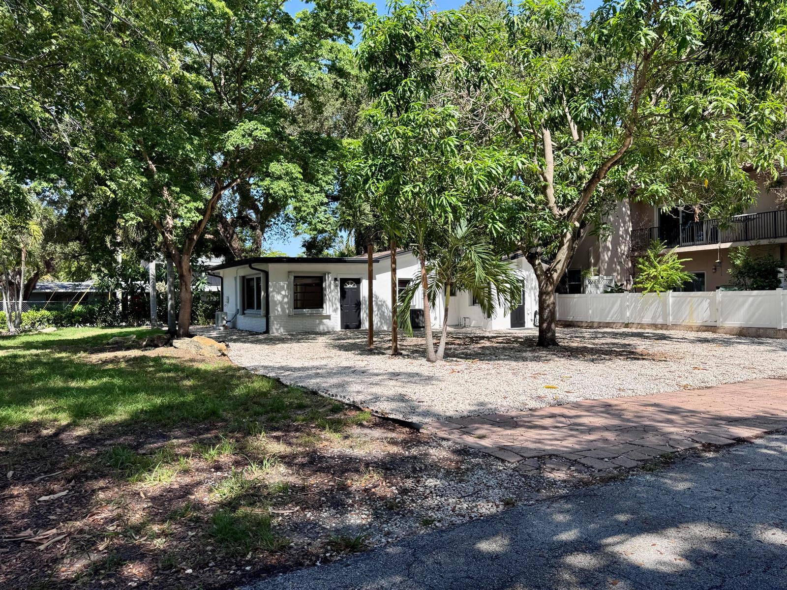 2390 SW 18th Avenue, Fort Lauderdale FL 33315