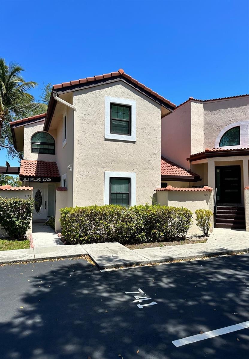 9177 W Sunrise Blvd, Plantation FL 33322 photo 2