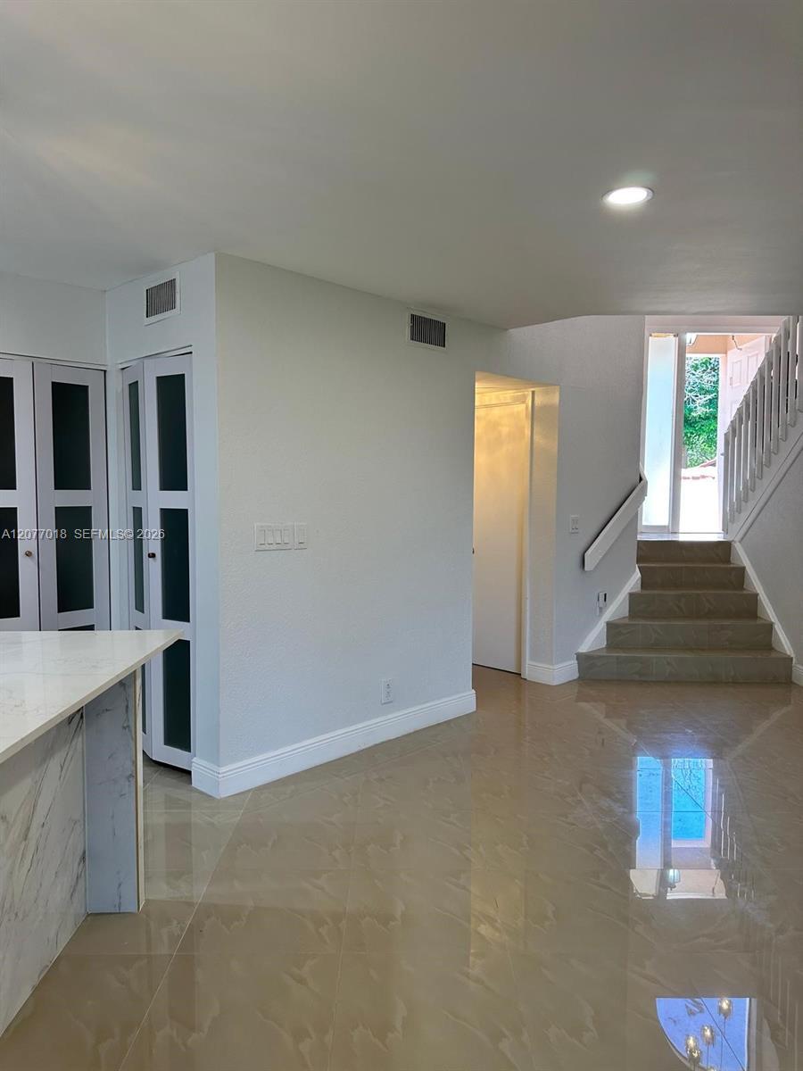 9177 W Sunrise Blvd, Plantation FL 33322 photo 4