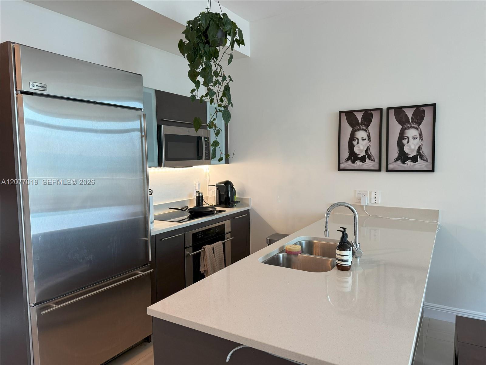 55 SE 6th St # 4106, Miami FL 33131 photo 4