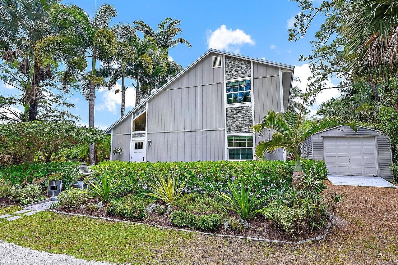 15629 95TH Avenue N, FL 33478