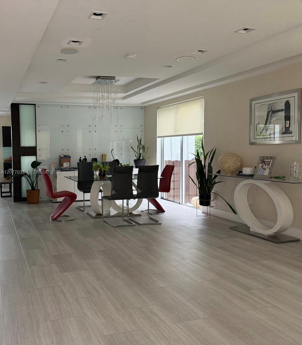 11101 NW 72nd Ter, Doral FL 33178 photo 2