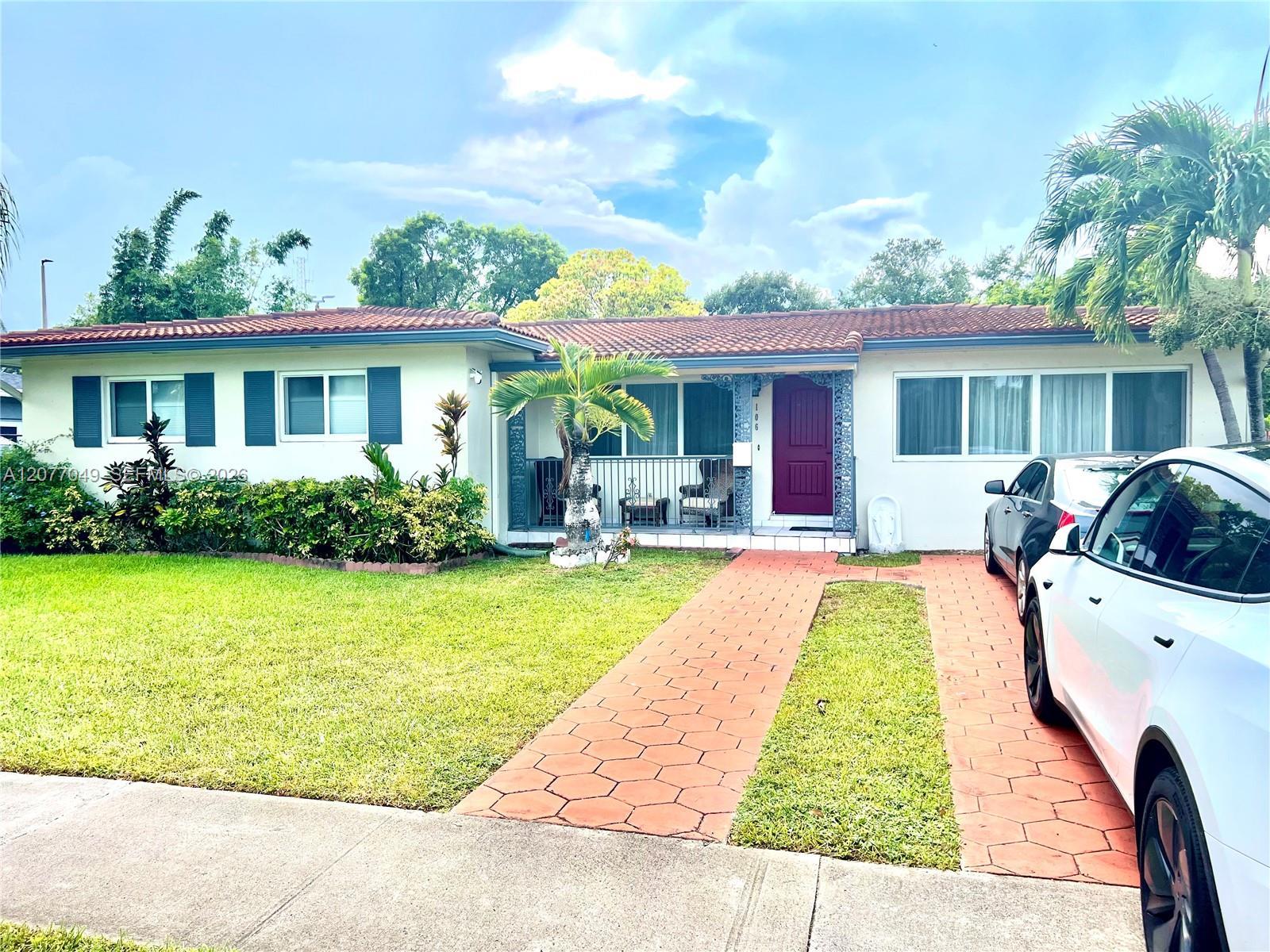 106 N 32nd Ave, Hollywood FL 33021
