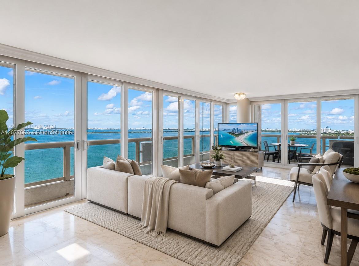 1717 N Bayshore Dr # 2434, Miami FL 33132 photo 2