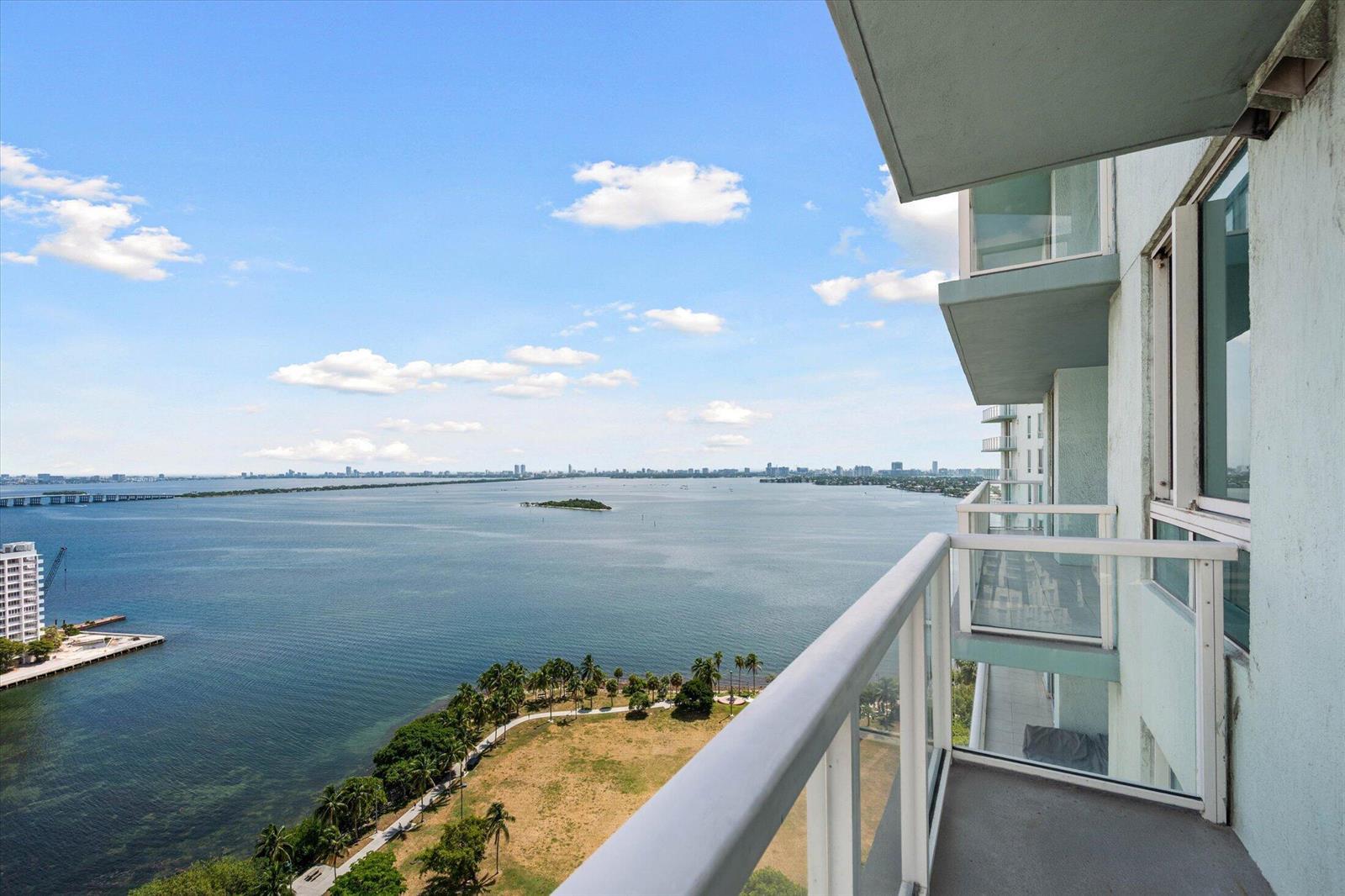1900 N Bayshore Drive # 2312, Miami FL 33132 photo 2