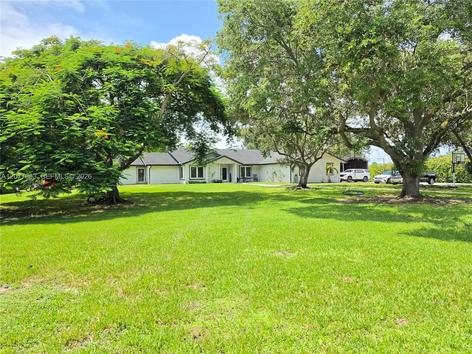 15290 SW 200th St, Miami FL 33187 photo 2