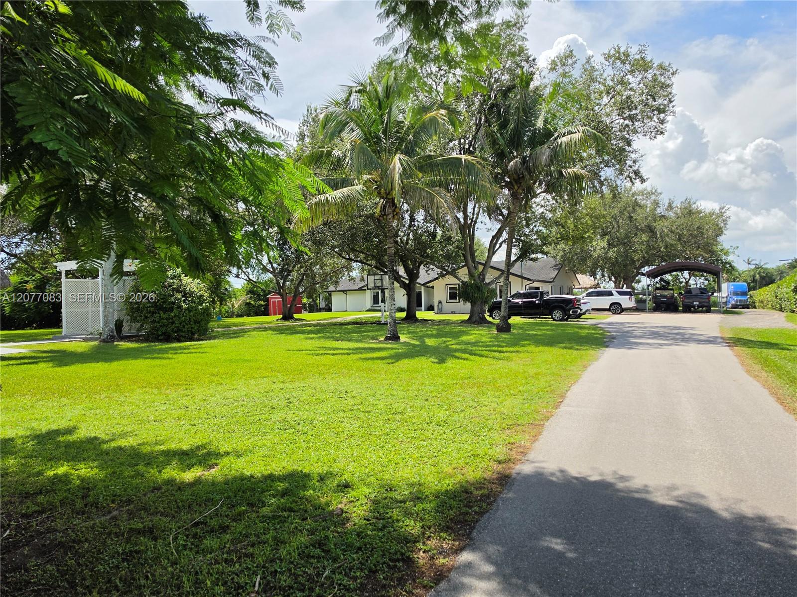 15290 SW 200th St, Miami FL 33187 photo 3