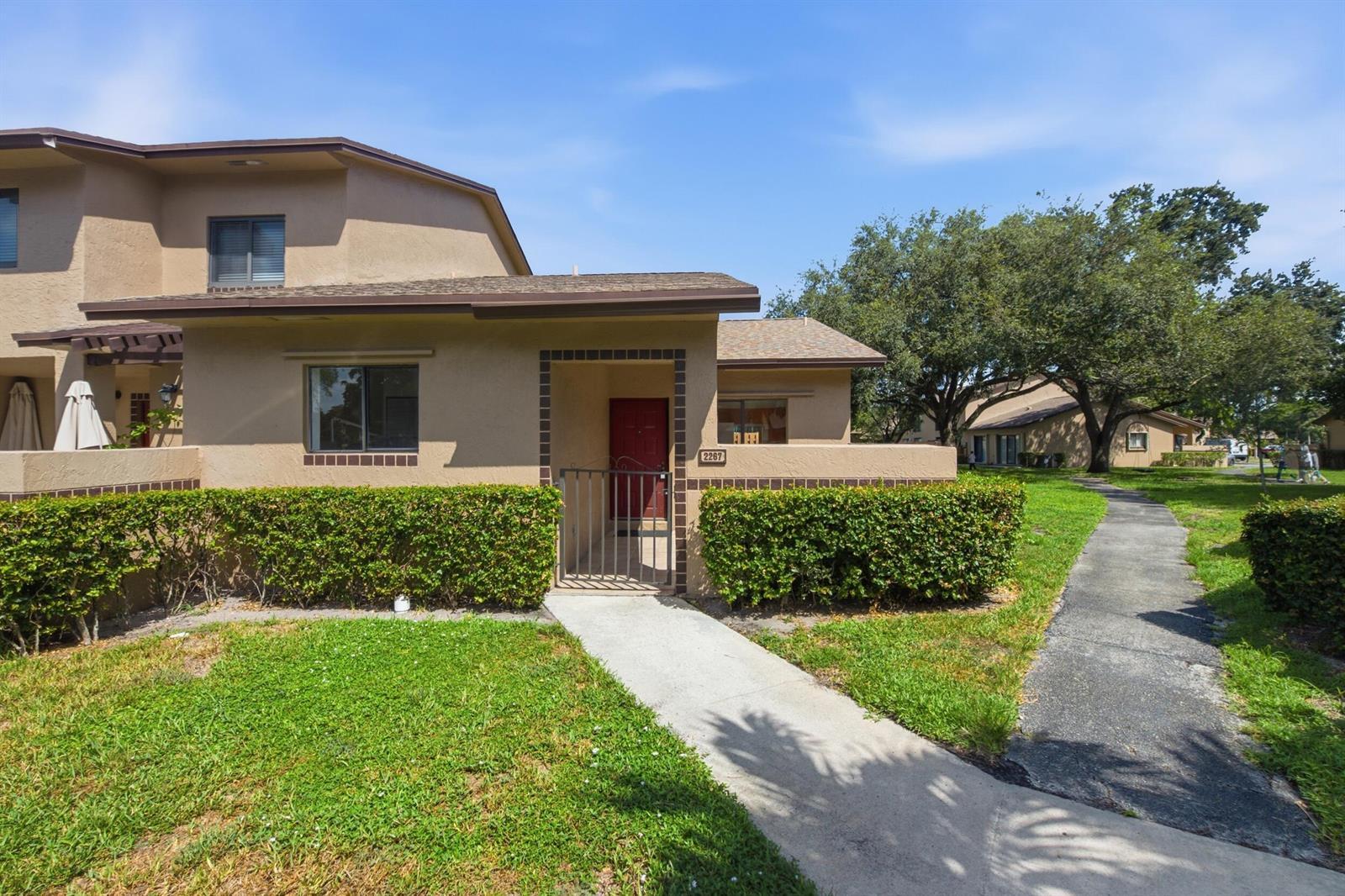2267 NW 37th Avenue, Coconut Creek FL 33066