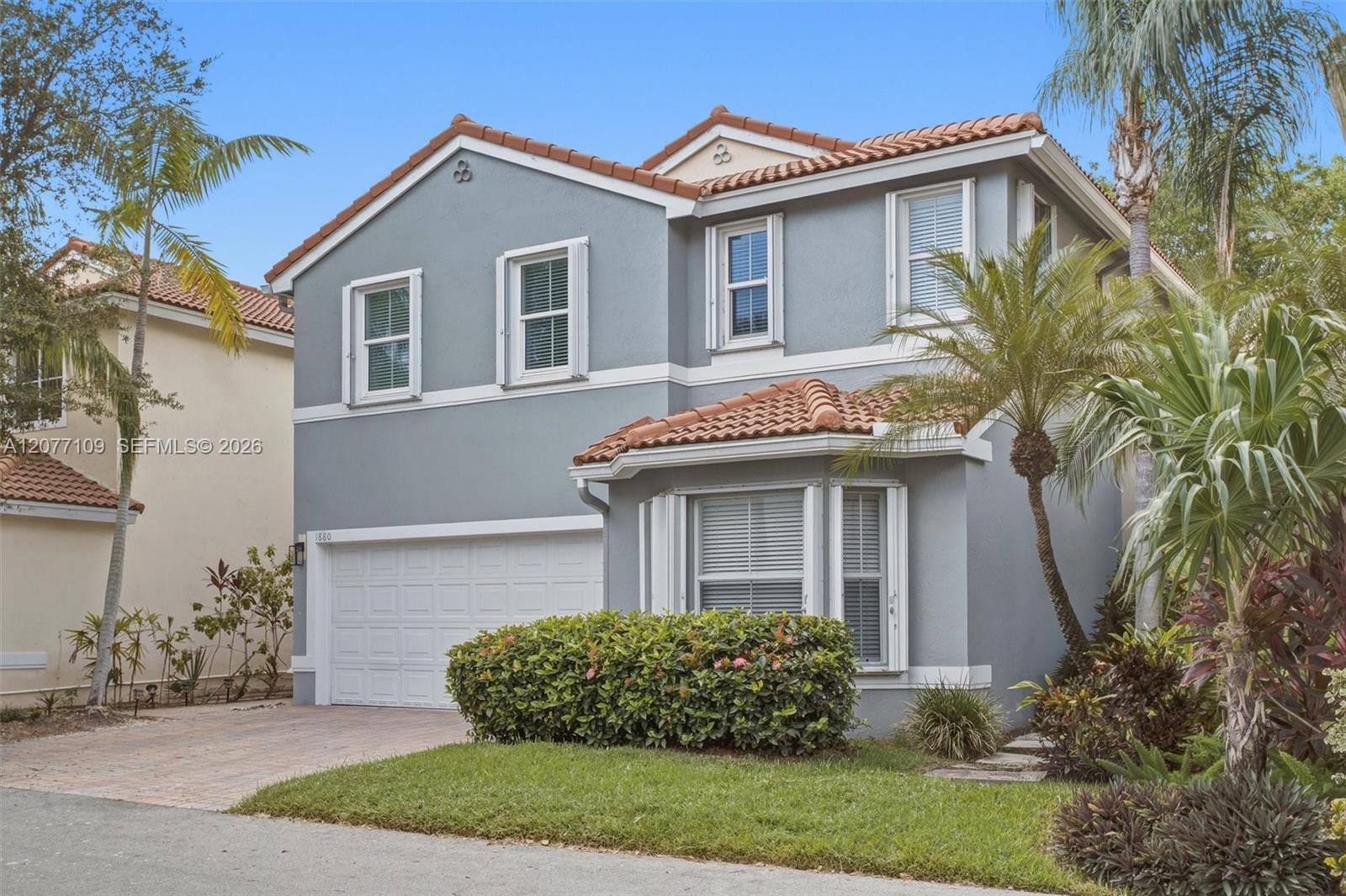 1880 Sweetbay Way, Hollywood FL 33019 photo 2