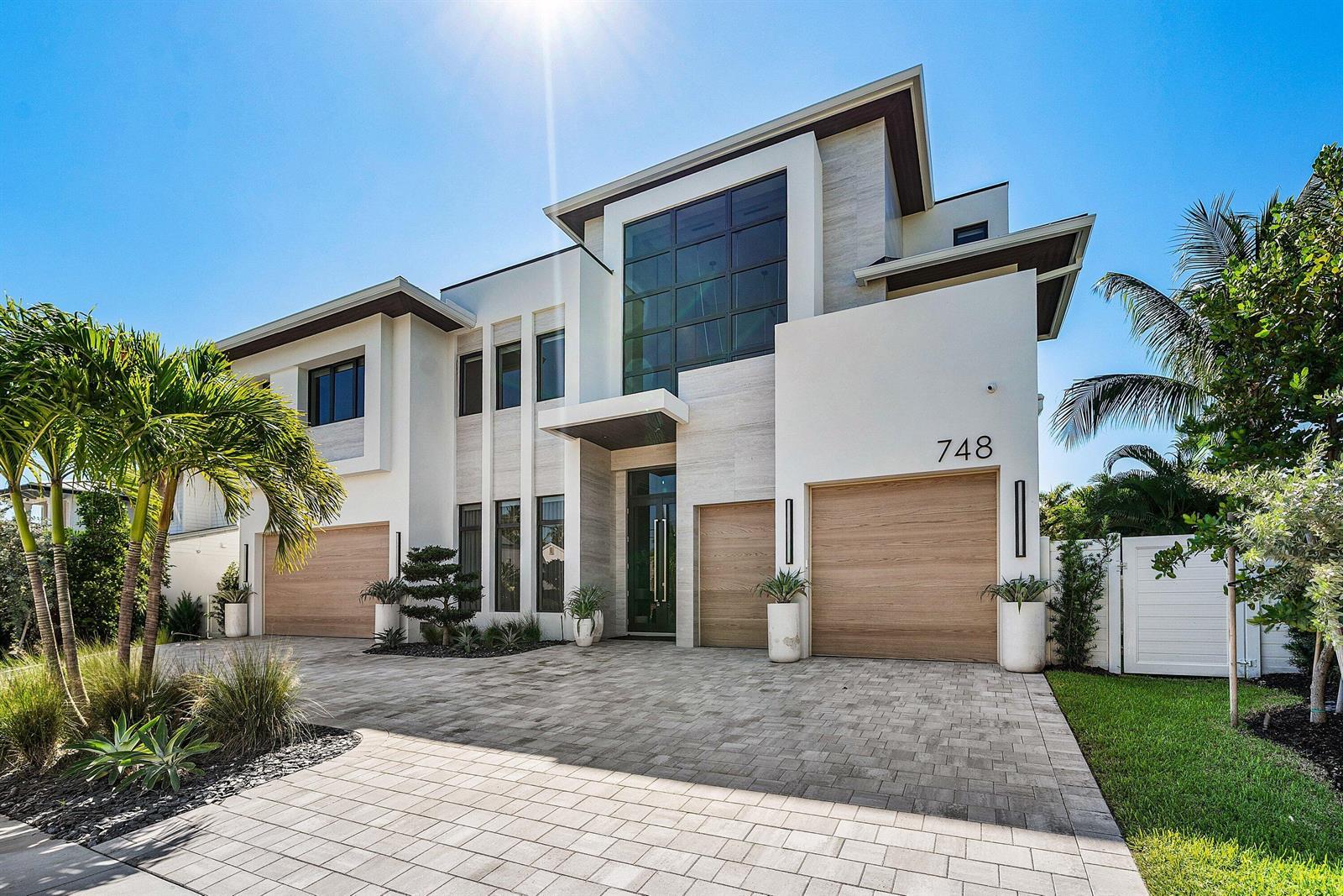 748 NE 72nd Street, Boca Raton FL 33487 photo 4