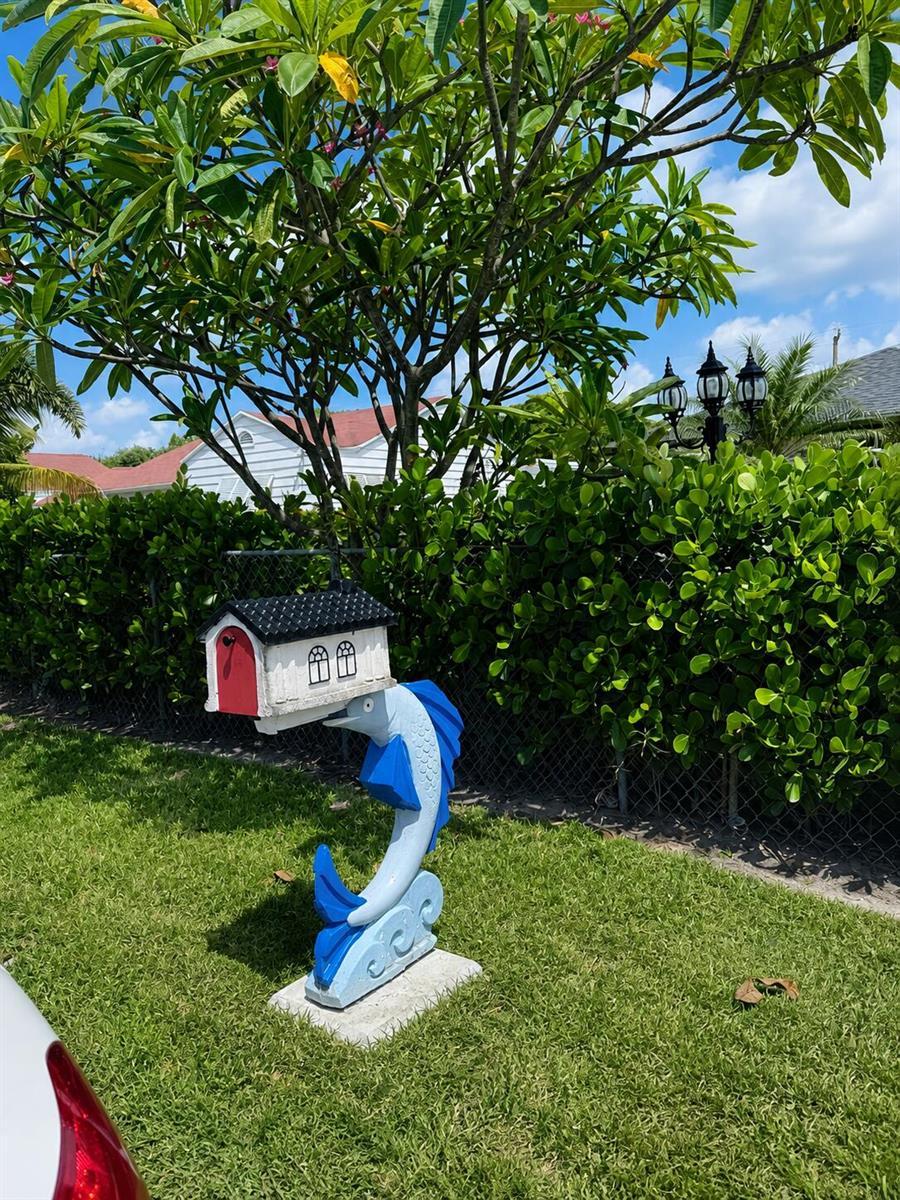 821 Hampton Road, West Palm Beach FL 33405 photo 3