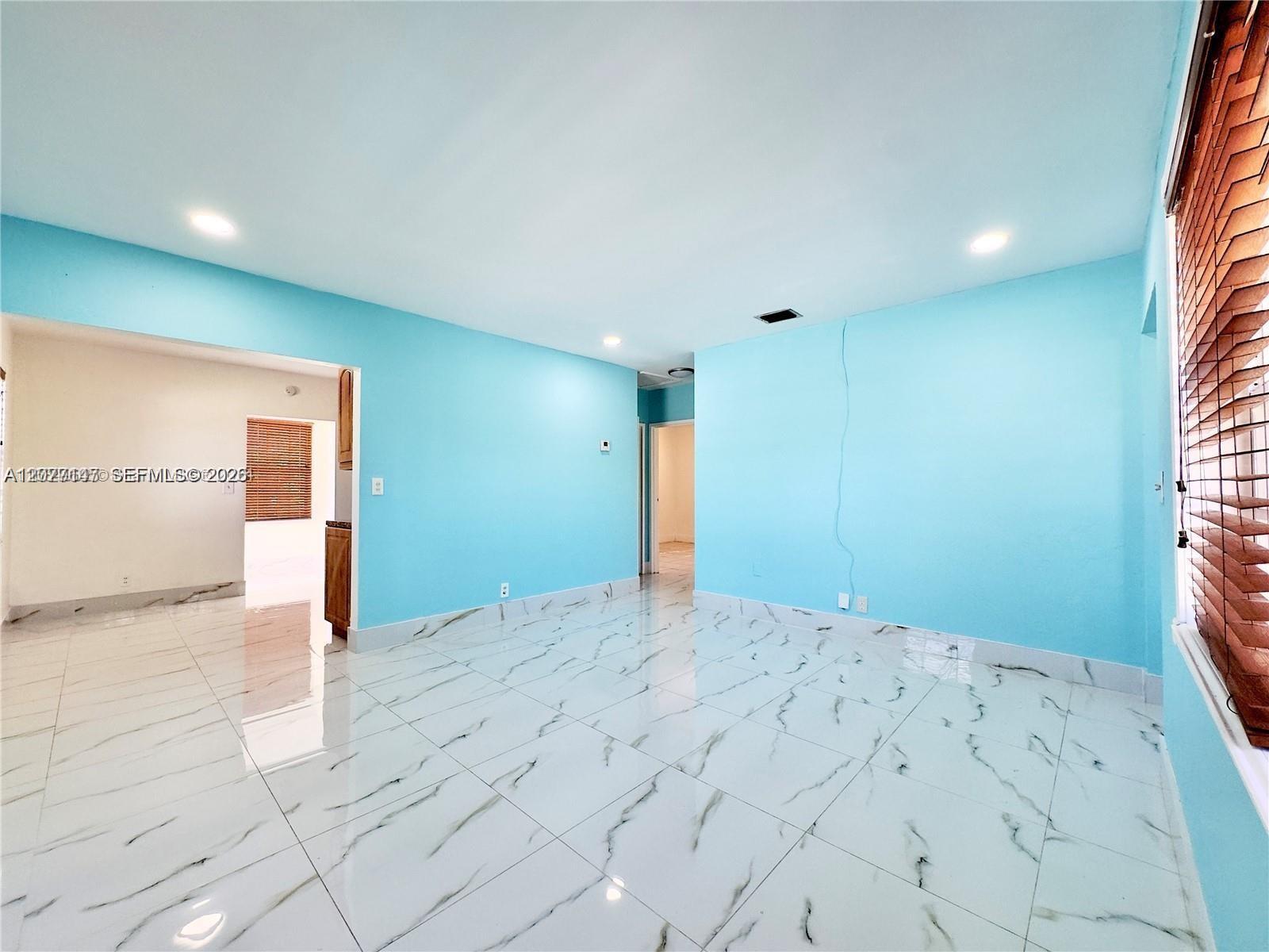 1001 S 27th Ave, Hollywood FL 33020 photo 2