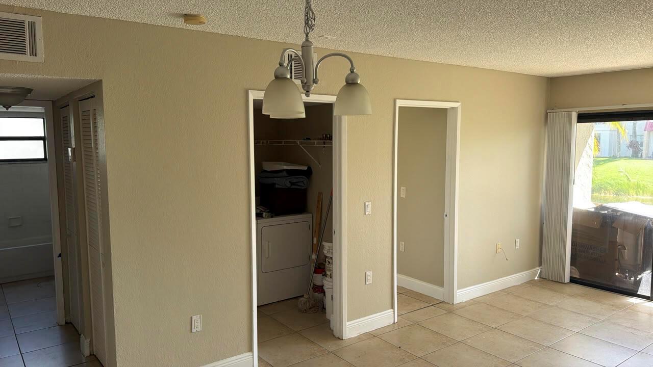 1524 LAKE CRYSTAL Drive # B, West Palm Beach FL 33411 photo 5