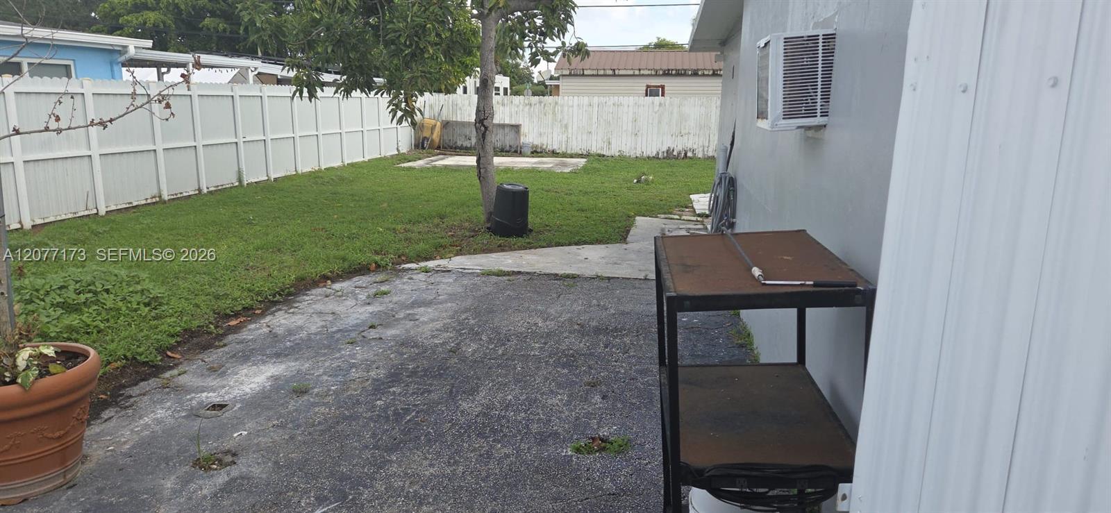 11285 SW 43rd St, Miami FL 33165 photo 3