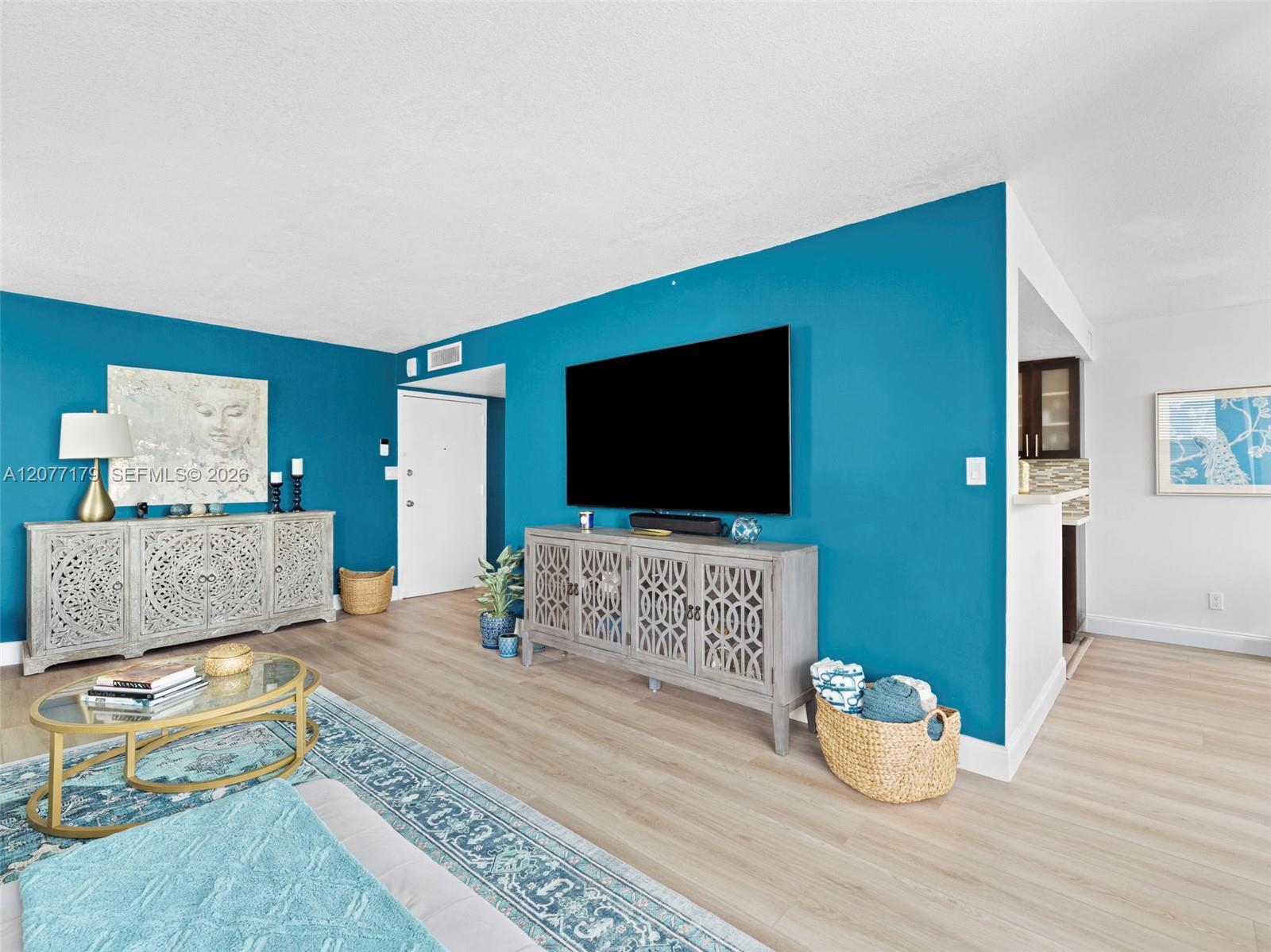 16546 NE 26th Ave # 4G, North Miami Beach FL 33160 photo 5