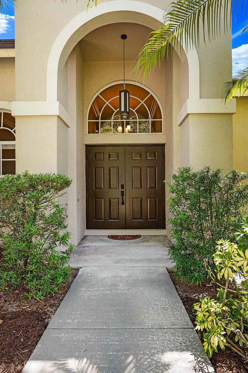 15369 Whispering Willow Drive, Wellington FL 33414 photo 5