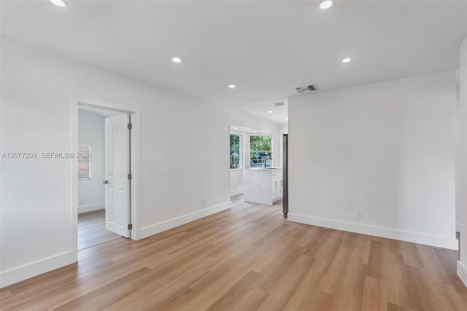 2839 Mayo St, Hollywood FL 33020 photo 4