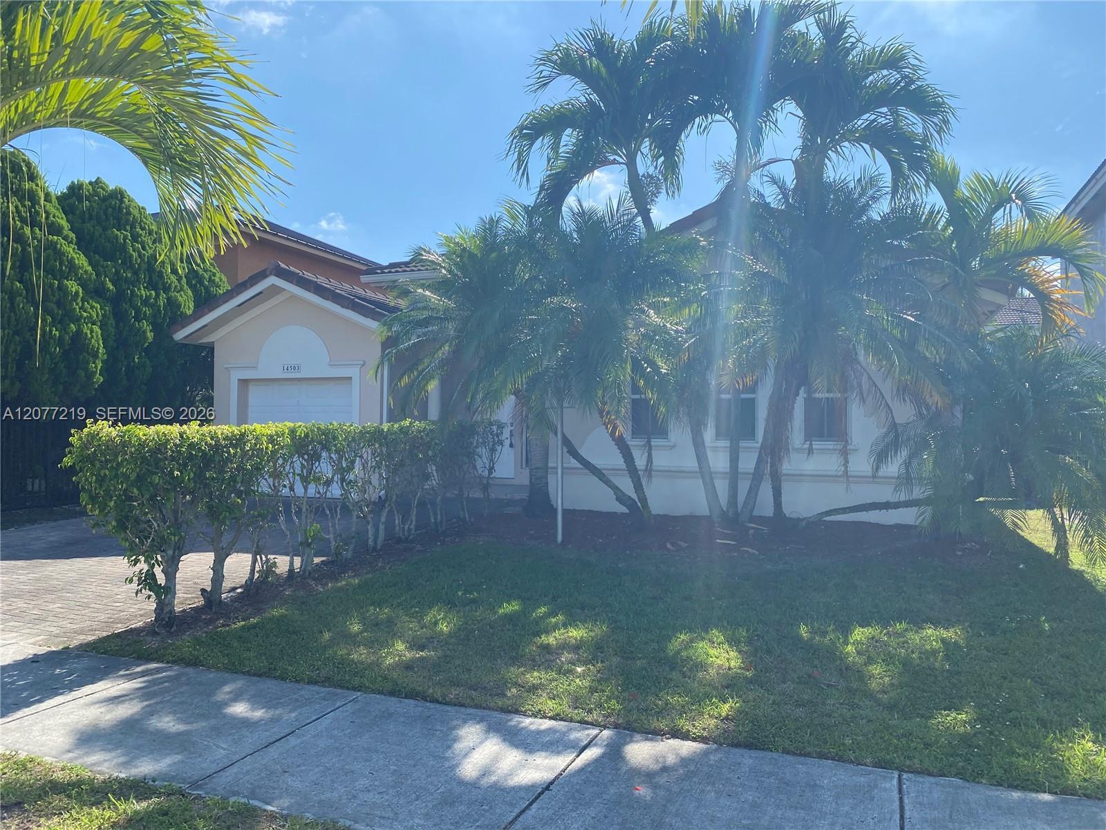 14503 SW 158th Ct, Miami FL 33196 photo 2