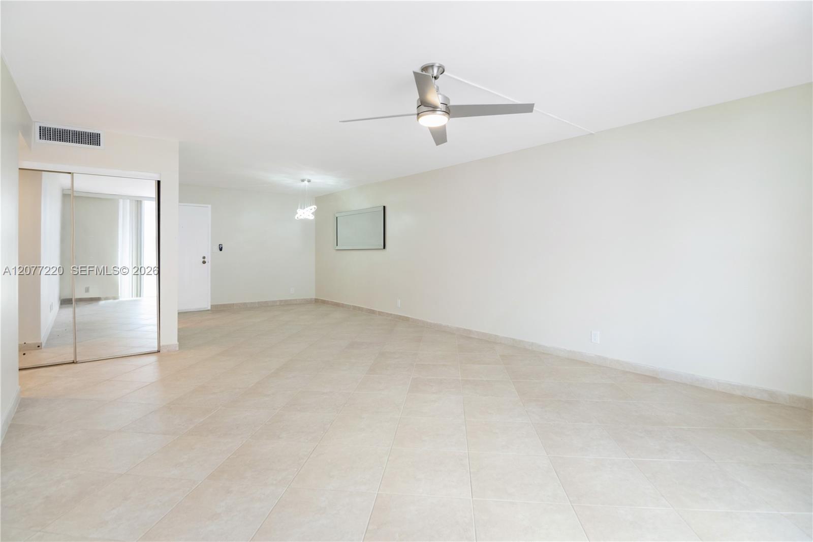 16740 NE 9th Ave # 604, North Miami Beach FL 33162 photo 3
