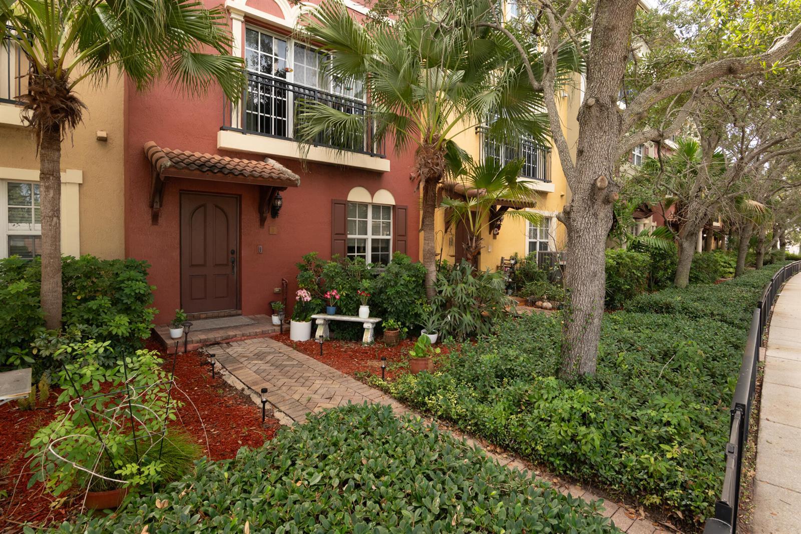530 S FEDERAL Highway # 2, FL 33460 photo 4