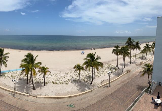 300 OREGON Street # 506, Hollywood FL 33019 photo 4