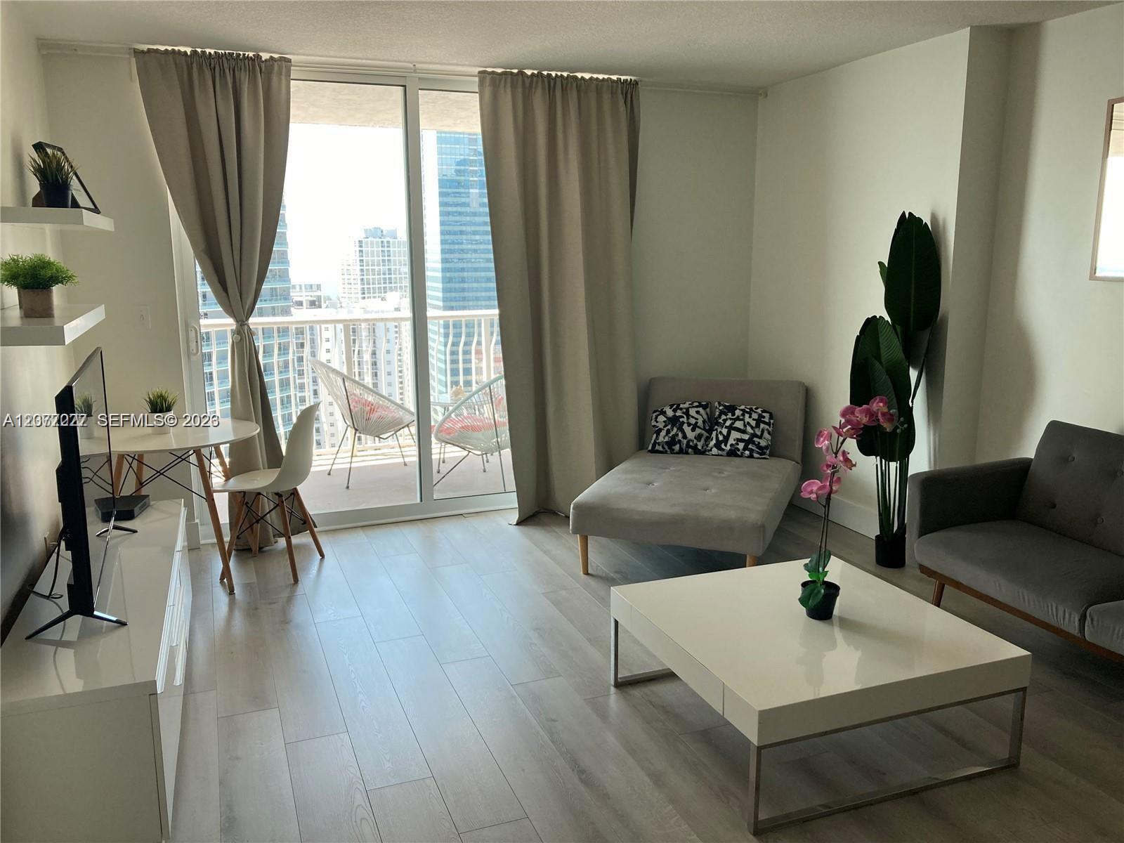 1200 Brickell Bay Dr # 3705, Miami FL 33131 photo 4