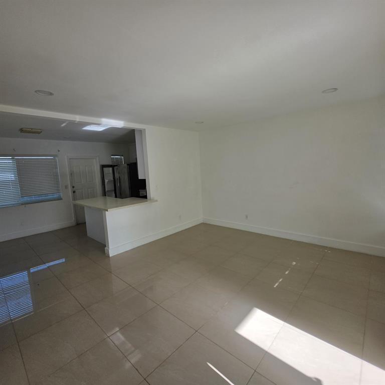 181 NE 168th Street # 2, North Miami Beach FL 33162