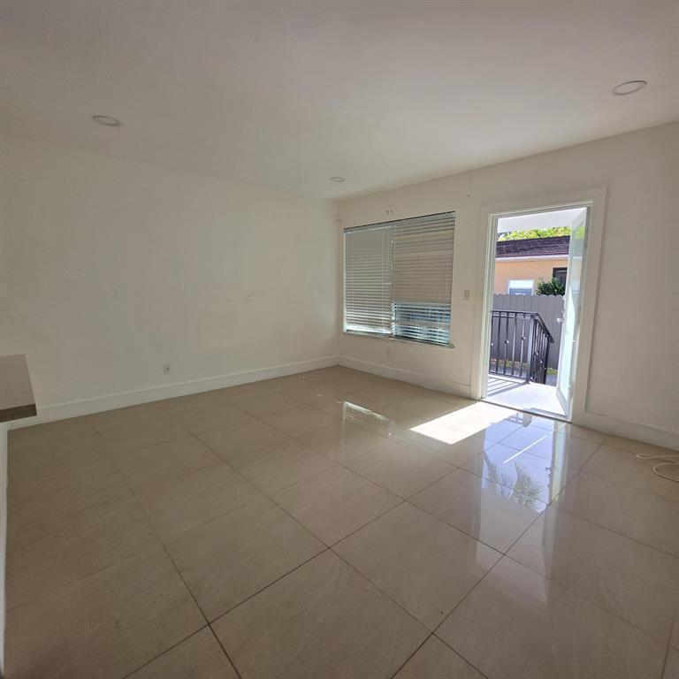 181 NE 168th Street # 2, North Miami Beach FL 33162 photo 5