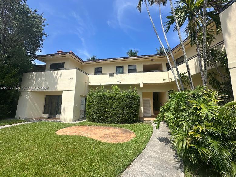 32 Camden Dr # 9, Bal Harbour FL 33154 photo 2
