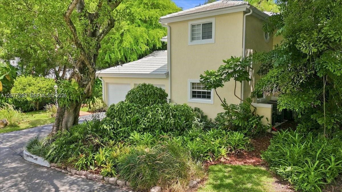 6473 Sunset Dr, South Miami FL 33143 photo 2