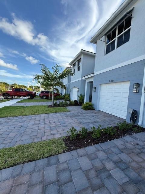 142 NE 14th Ter, Homestead FL 33033 photo 2