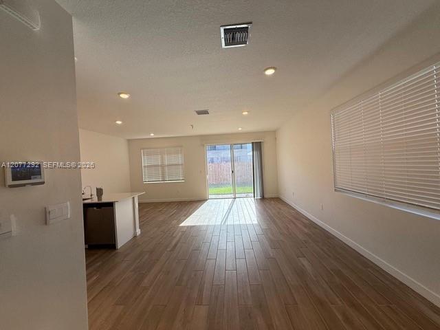 142 NE 14th Ter, Homestead FL 33033 photo 5