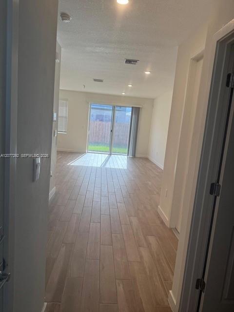 142 NE 14th Ter, Homestead FL 33033 photo 4