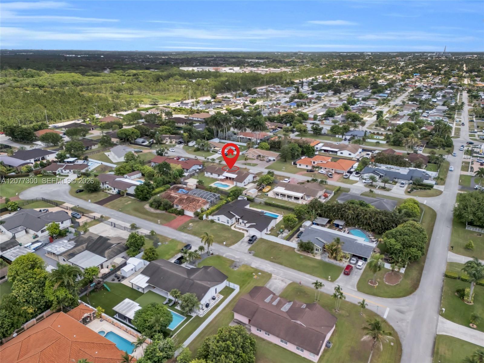 18600 SW 127th Pl, Miami FL 33177 photo 2