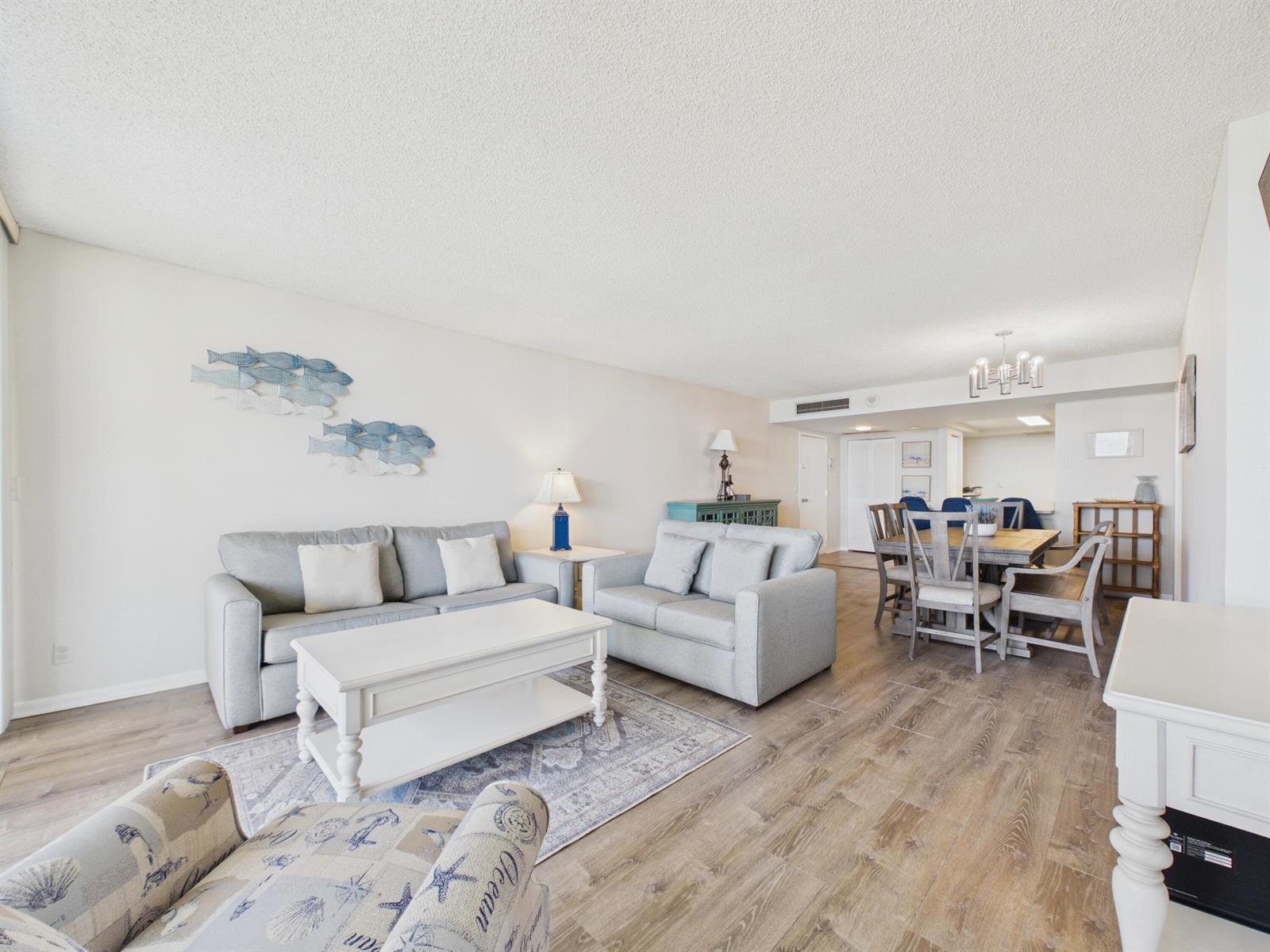 2400 PRESIDENTIAL Way # 704, West Palm Beach FL 33401 photo 3