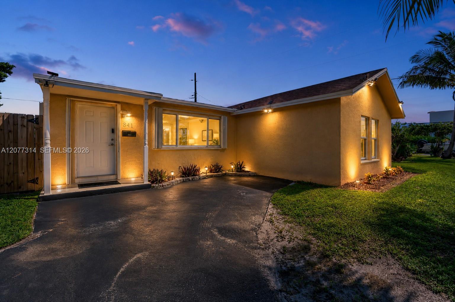 841 NE 59th St, Oakland Park FL 33334 photo 2