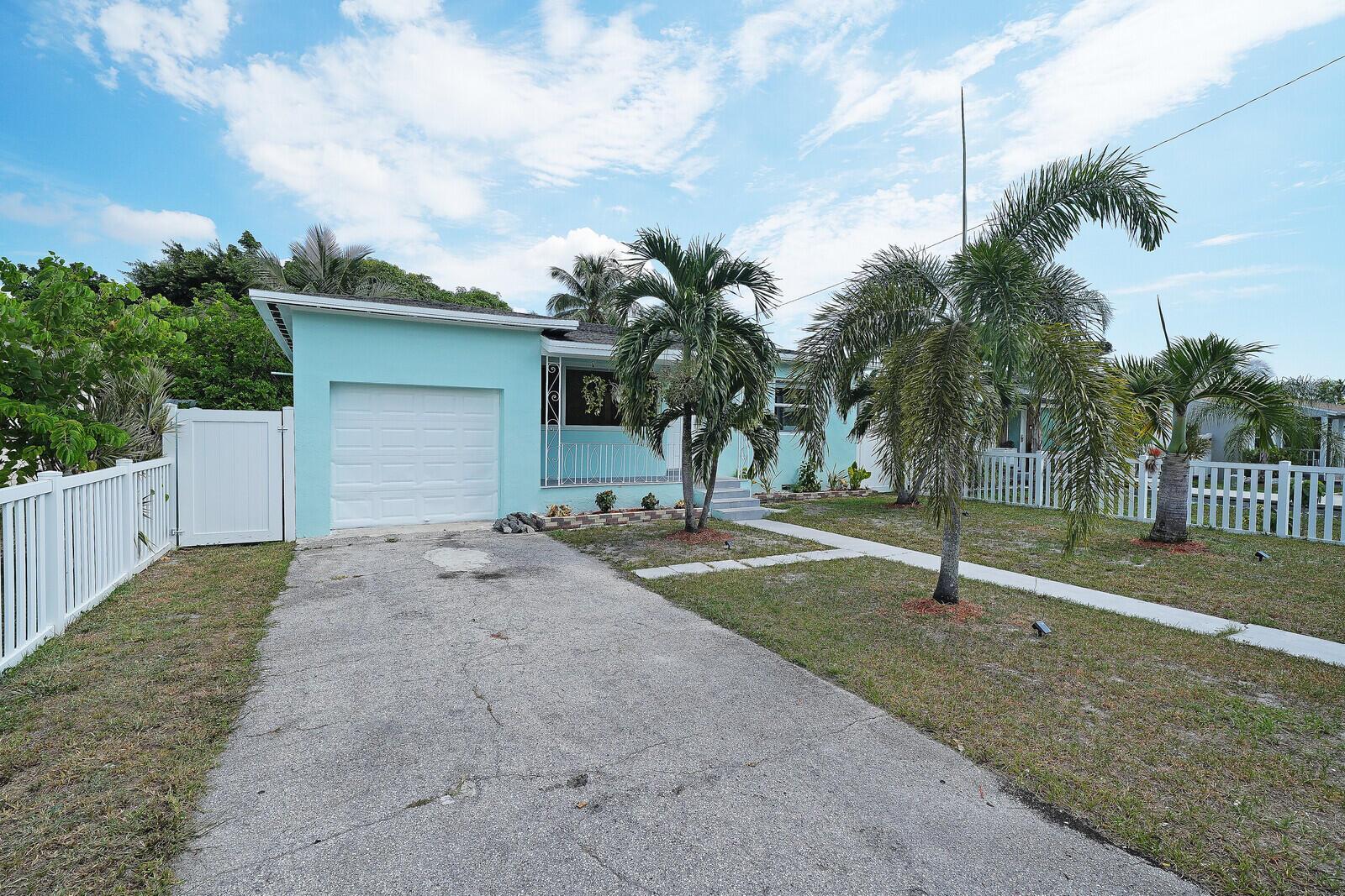2517 Rodman Street, Hollywood FL 33020 photo 2
