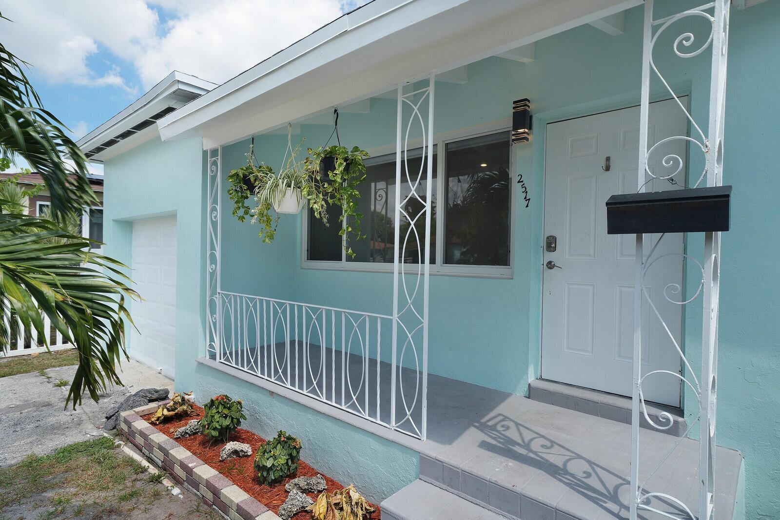 2517 Rodman Street, Hollywood FL 33020 photo 3