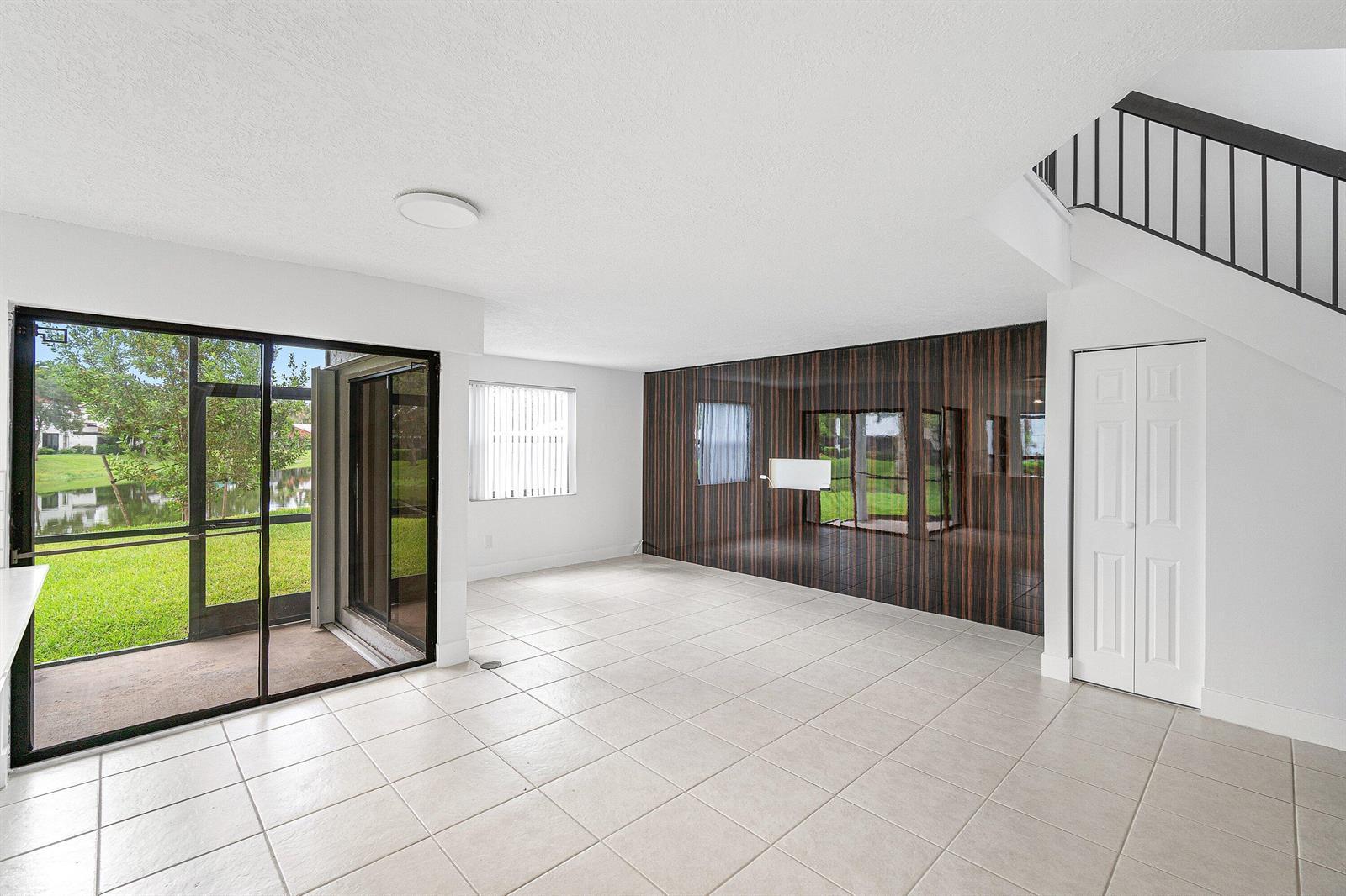 439 NW 36TH Avenue, Deerfield Beach FL 33442 photo 5
