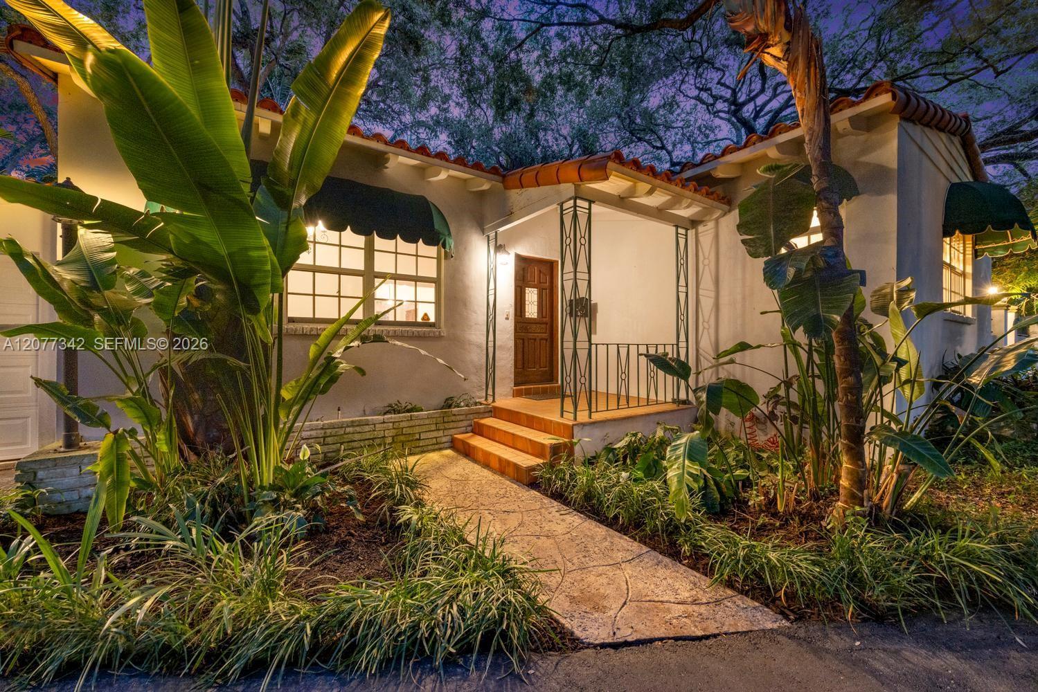 5111 Maggiore St, Coral Gables FL 33146 photo 2