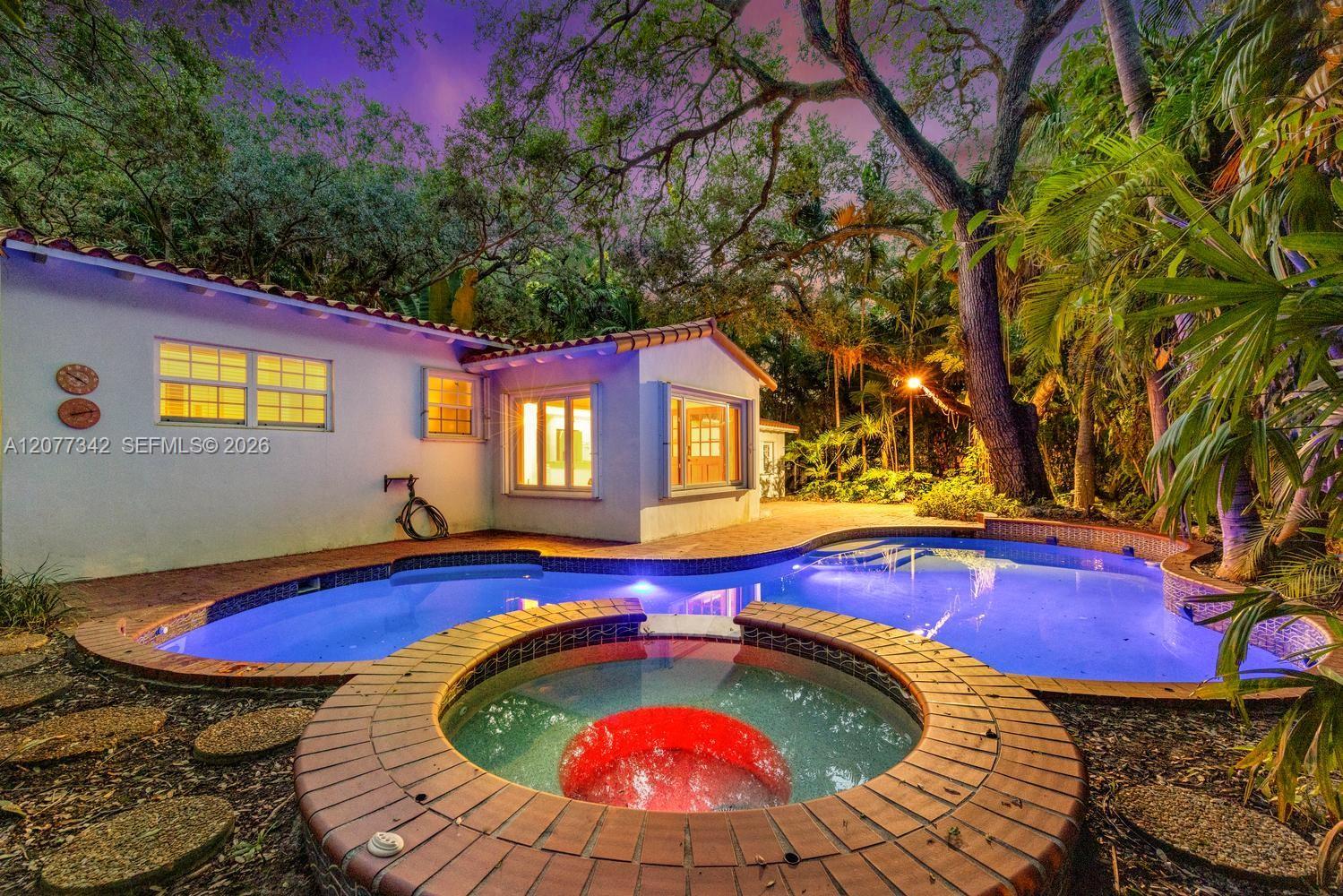 5111 Maggiore St, Coral Gables FL 33146 photo 3