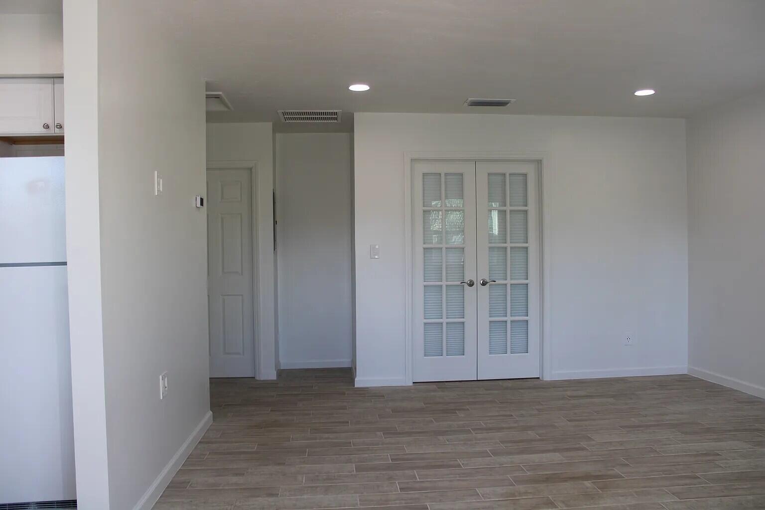 47 SE 12TH Street, Dania Beach FL 33004 photo 3
