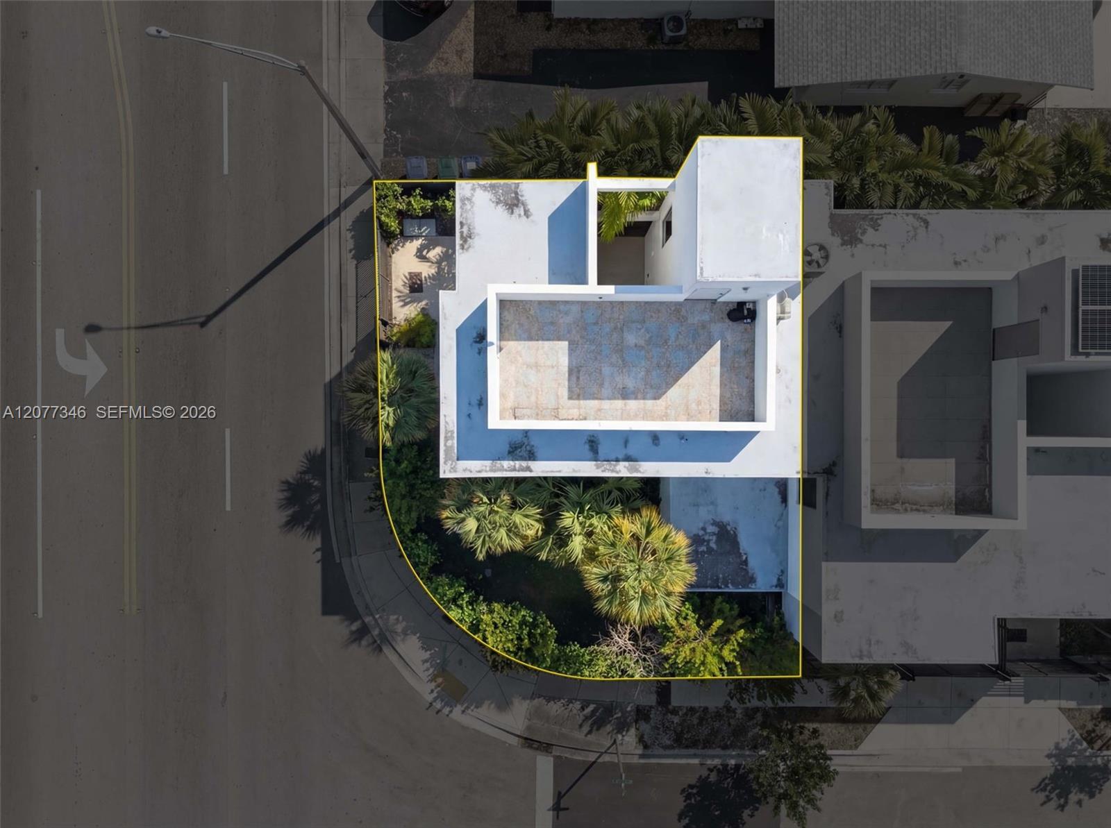 11 NE 51 # A, Miami FL 33137 photo 2